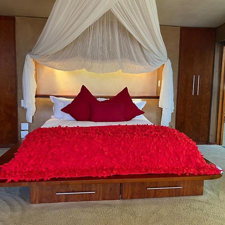 Forum Homini Boutique Hotel Крюгерсдорп Екстер'єр фото